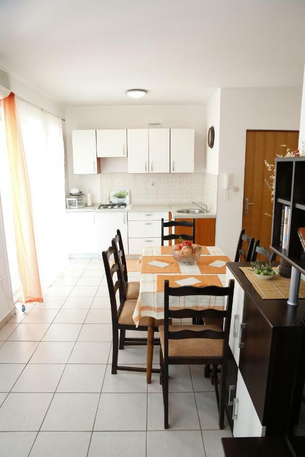 Apartman Alica Srima Vodice Exterior foto